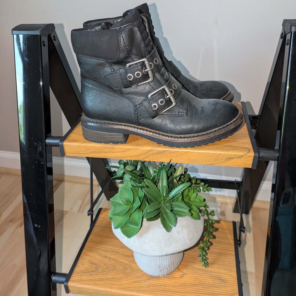 White Mountain Black Combat Boots